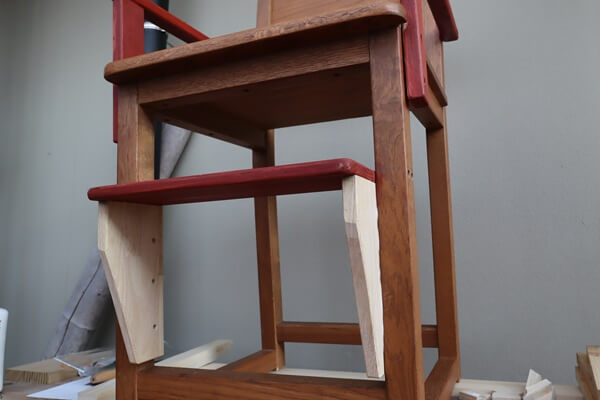 Diy 木製手作り子供椅子の足置きを修正加工 Lifeなび